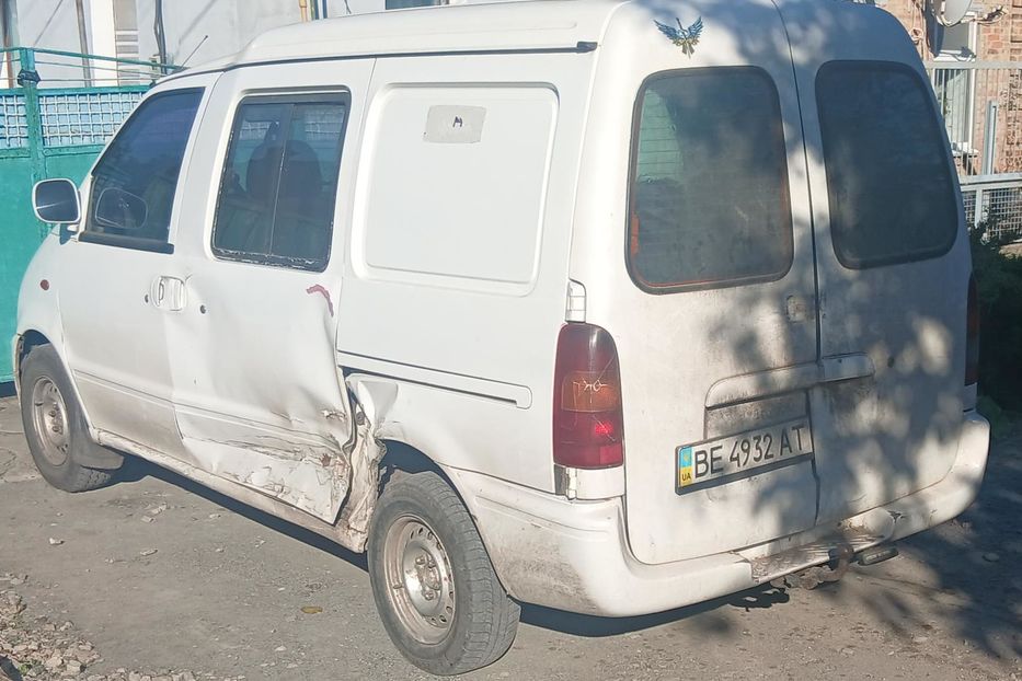 Продам Nissan Vanette пасс. 1999 года в г. Синельниково, Днепропетровская область