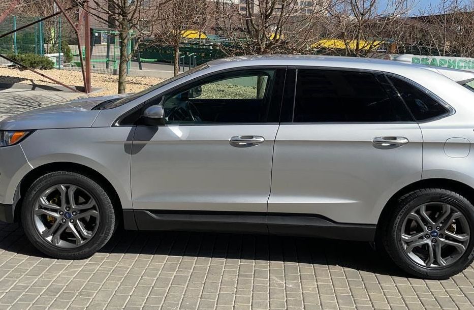 Продам Ford Edge Titanium 2015 года в Одессе