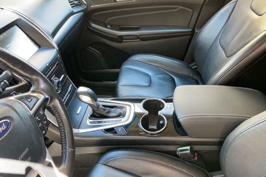 Продам Ford Edge Titanium 2015 года в Одессе
