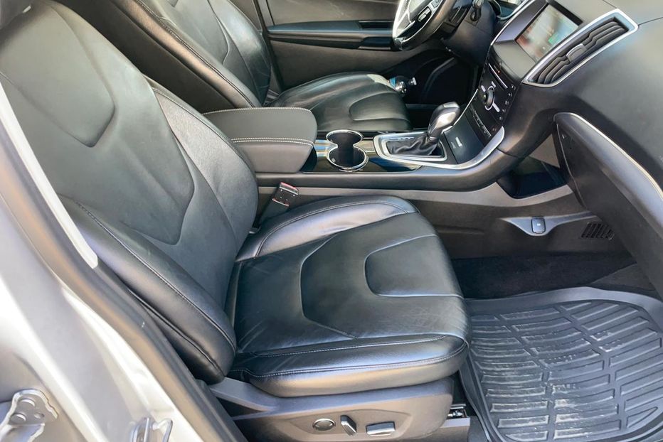 Продам Ford Edge Titanium 2015 года в Одессе