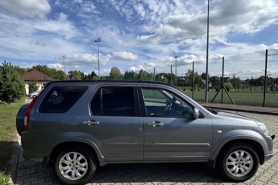 Продам Honda CR-V 2005 року у Харкові