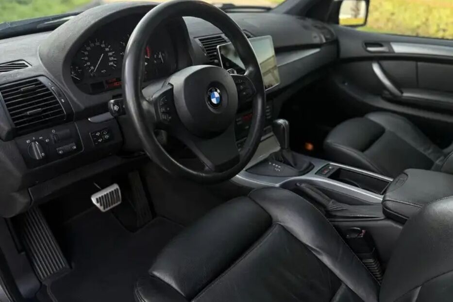 Продам BMW X5 2004 року у м. Павлоград, Дніпропетровська область