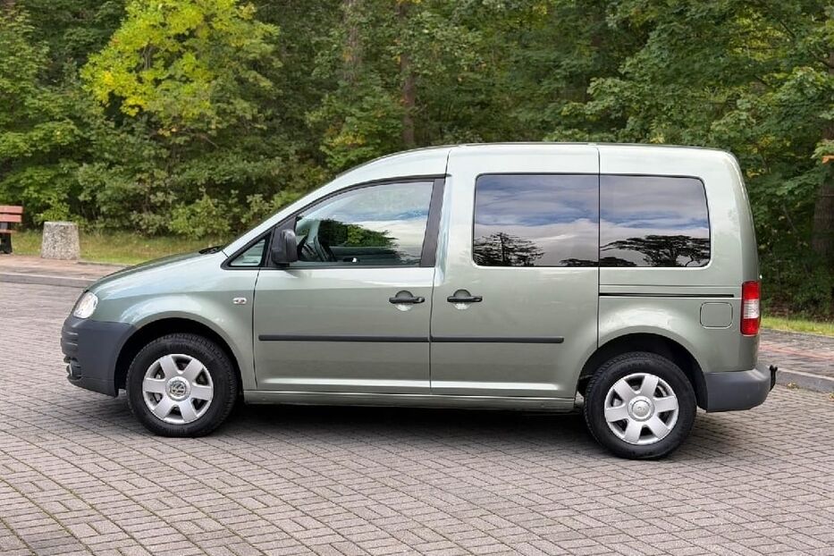Продам Volkswagen Caddy пас. 2005 року у Харкові