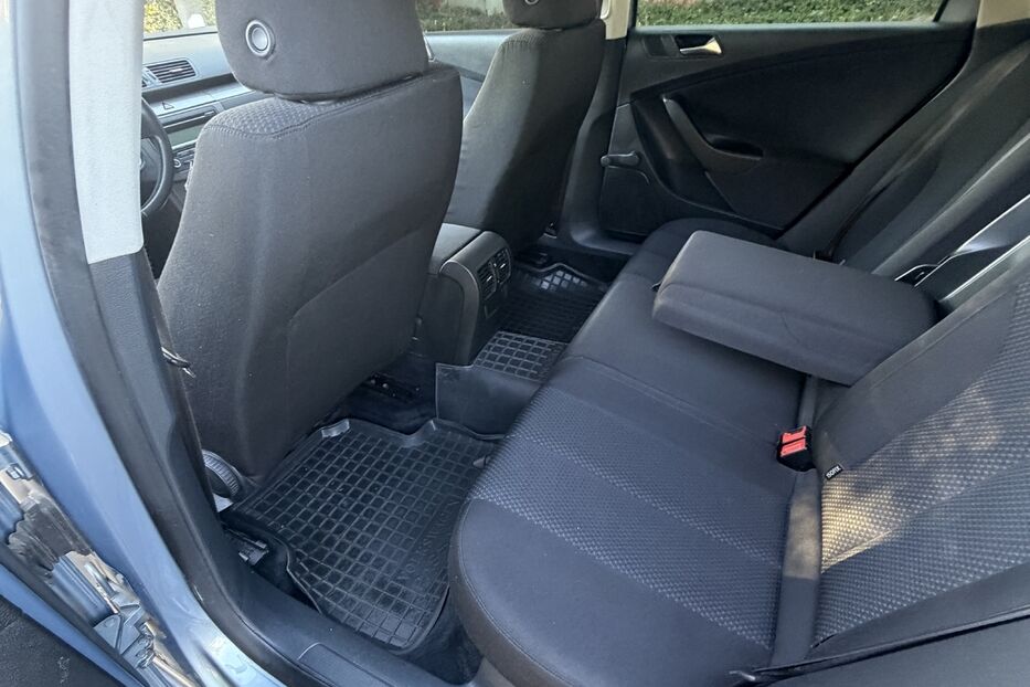 Продам Volkswagen Passat B6 2009 року у м. Богодухів, Харківська область
