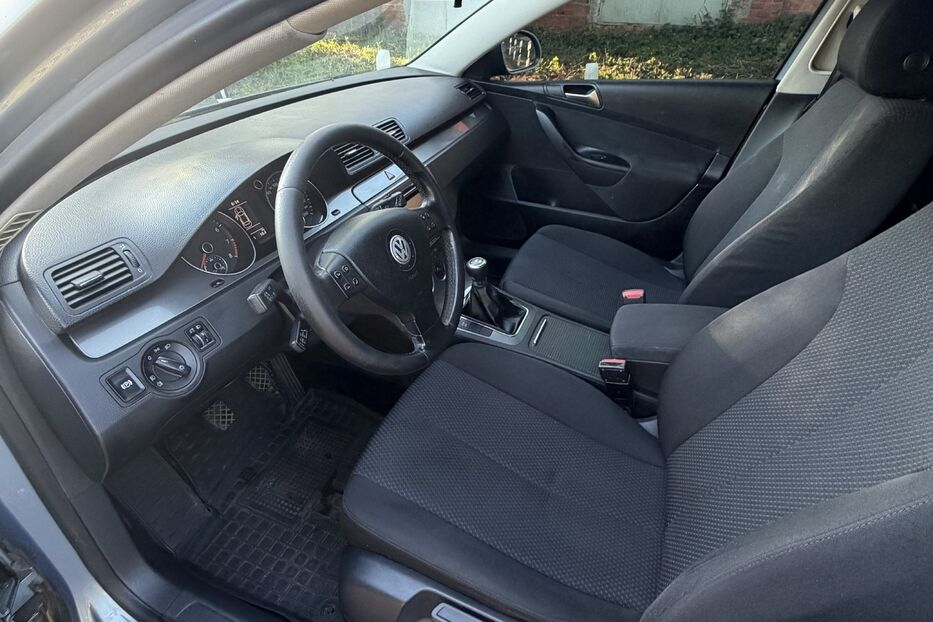Продам Volkswagen Passat B6 2009 року у м. Богодухів, Харківська область
