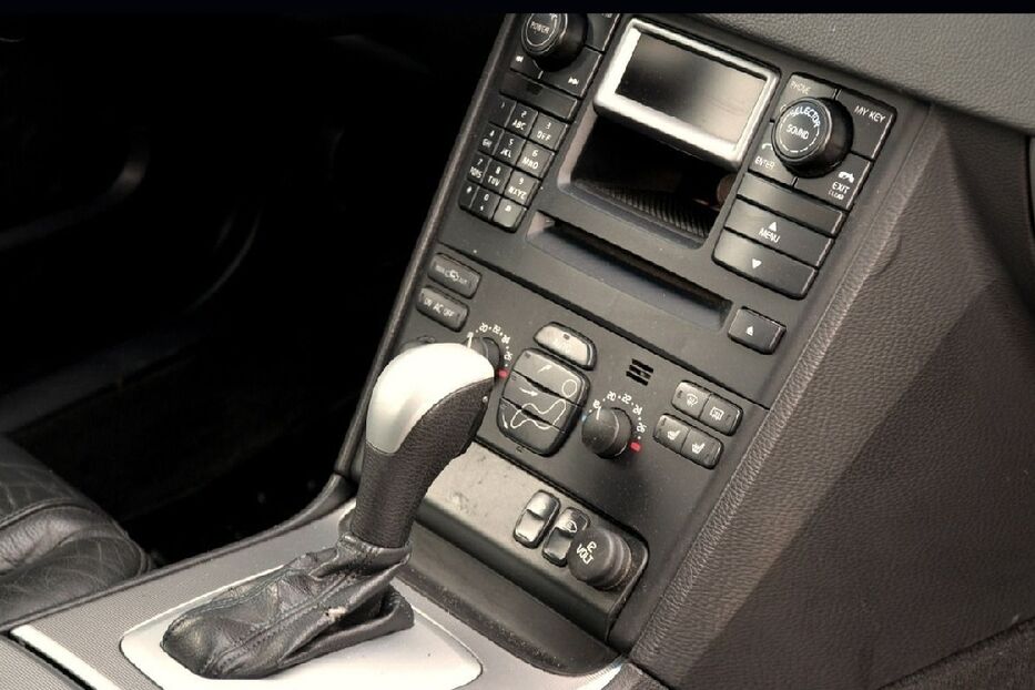 Продам Volvo XC90 2006 року у Сумах