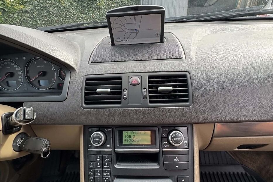 Продам Volvo XC90 2007 року у Запоріжжі