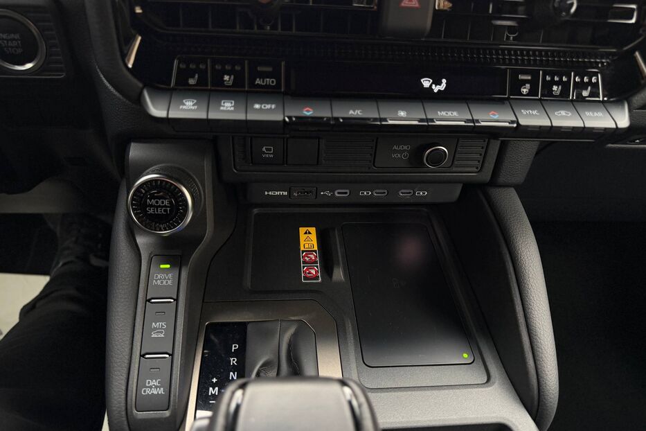 Продам Toyota Land Cruiser Prado Prestige 2025 року у Одесі