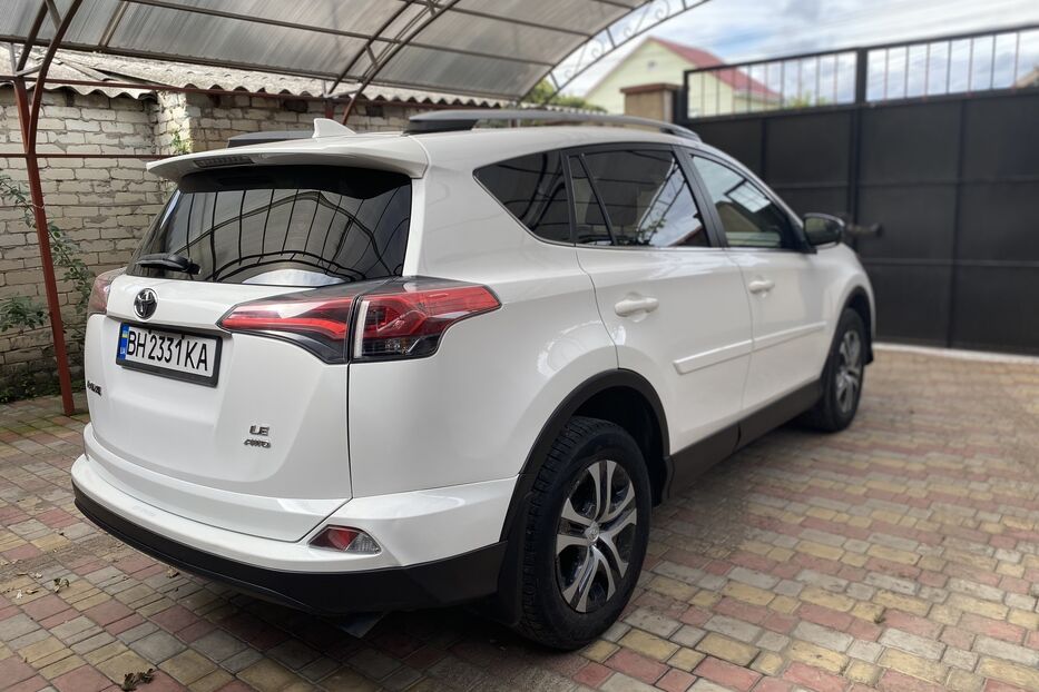 Продам Toyota Rav 4 2018 року у Одесі