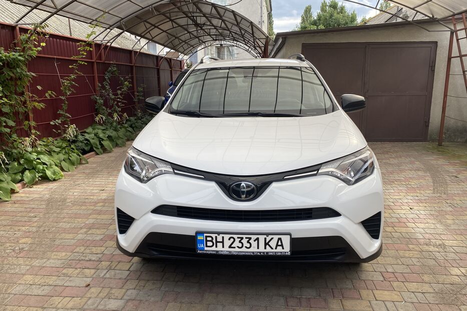 Продам Toyota Rav 4 2018 року у Одесі