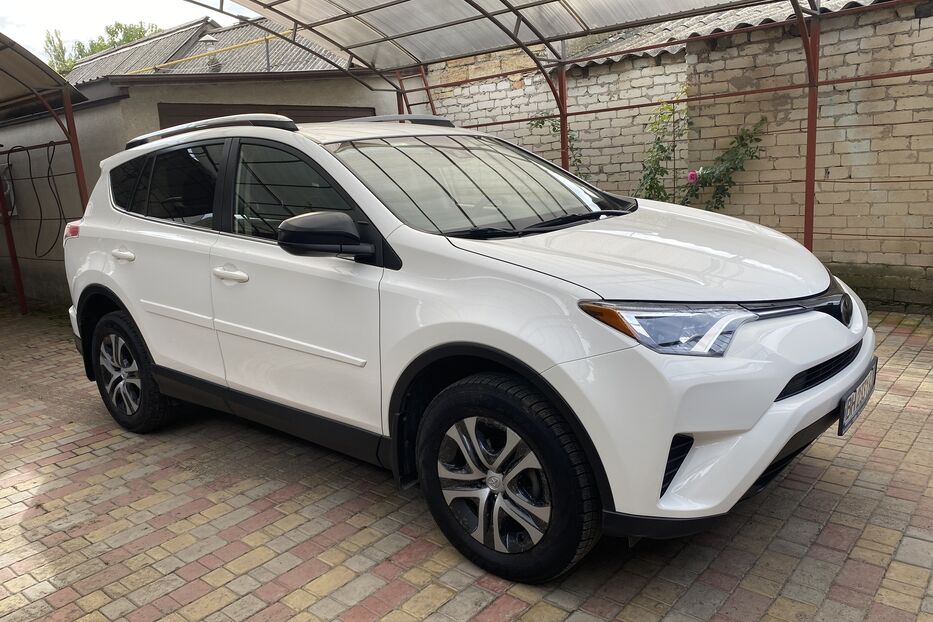 Продам Toyota Rav 4 2018 року у Одесі