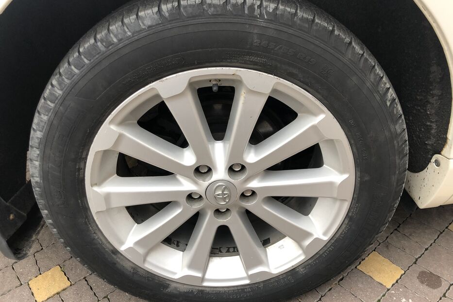 Продам Toyota Venza 2011 року у Івано-Франківську