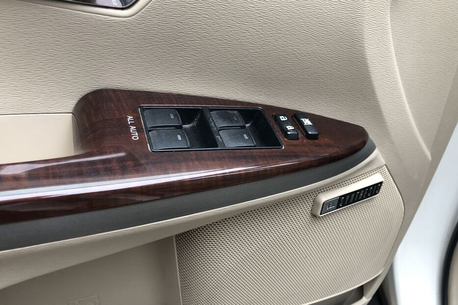 Продам Toyota Venza 2011 року у Івано-Франківську