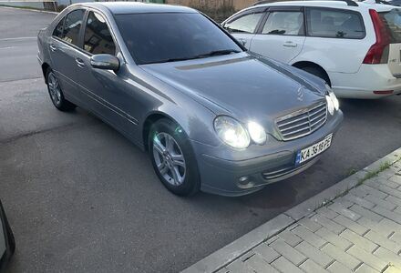 Продам Mercedes-Benz C-Class 2005 року у Києві