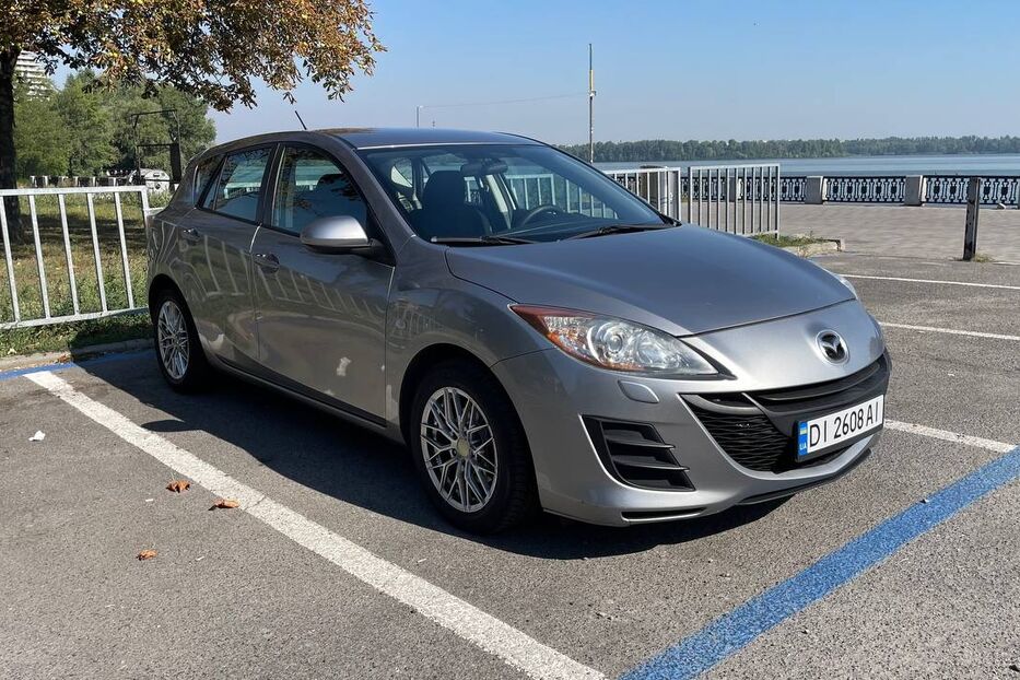 Продам Mazda 3 2010 року у Дніпрі