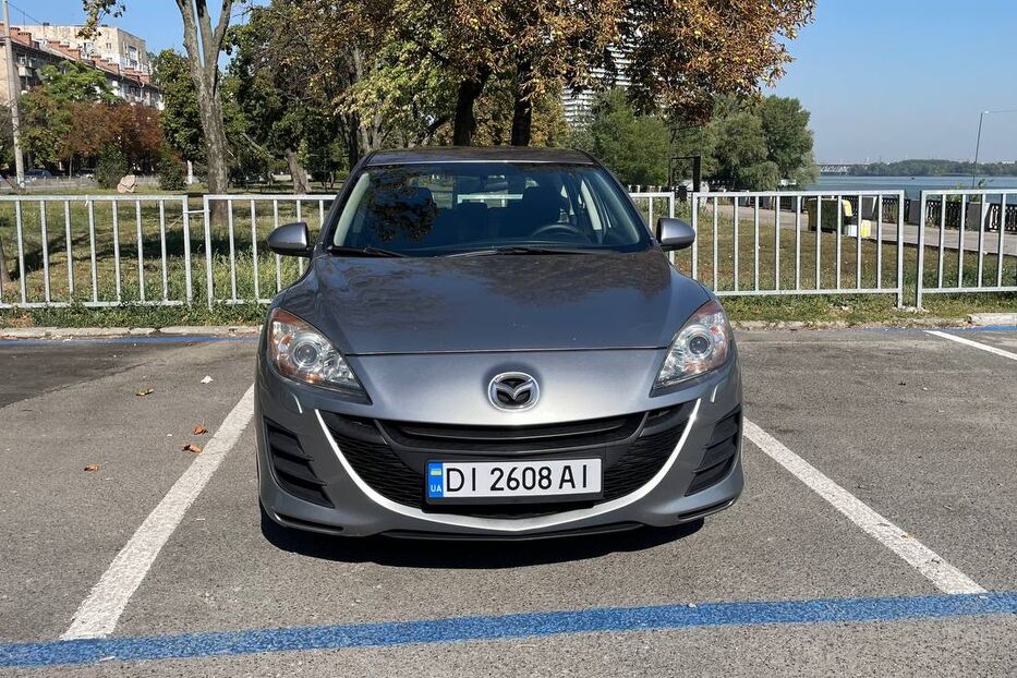 Продам Mazda 3 2010 року у Дніпрі