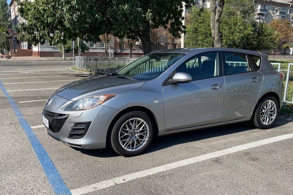 Продам Mazda 3 2010 року у Дніпрі