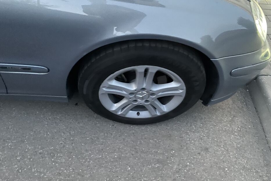 Продам Mercedes-Benz C-Class 2005 року у Києві