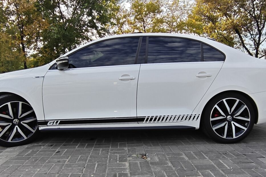 Продам Volkswagen Jetta GLI 2012 року у Дніпрі