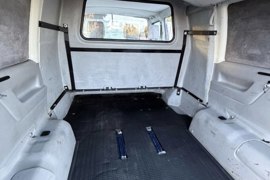 Продам Volkswagen T4 (Transporter) пас. +380983998165 Viber WhatsApp 2001 року у м. Самар, Дніпропетровська область