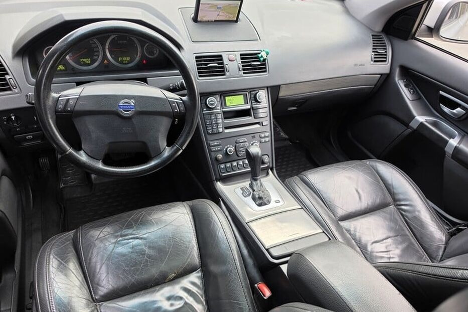 Продам Volvo XC90 2008 року у Дніпрі