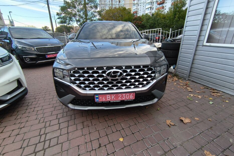 Продам Hyundai Santa FE 2021 року у Одесі