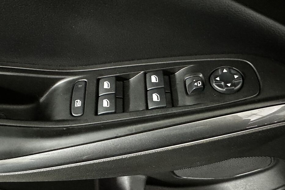 Продам Opel Grandland Innovation 2021 року у Ужгороді