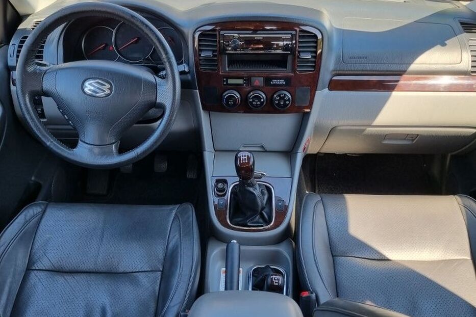 Продам Suzuki Grand Vitara +380679022235 Вайбер Вацап 2004 року у м. Дніпровське, Дніпропетровська область