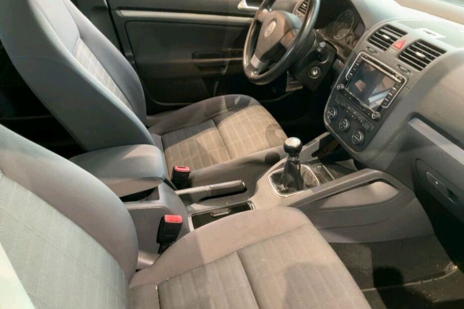 Продам Volkswagen Golf V 1.6 MPI UNITED  2006 року у Львові