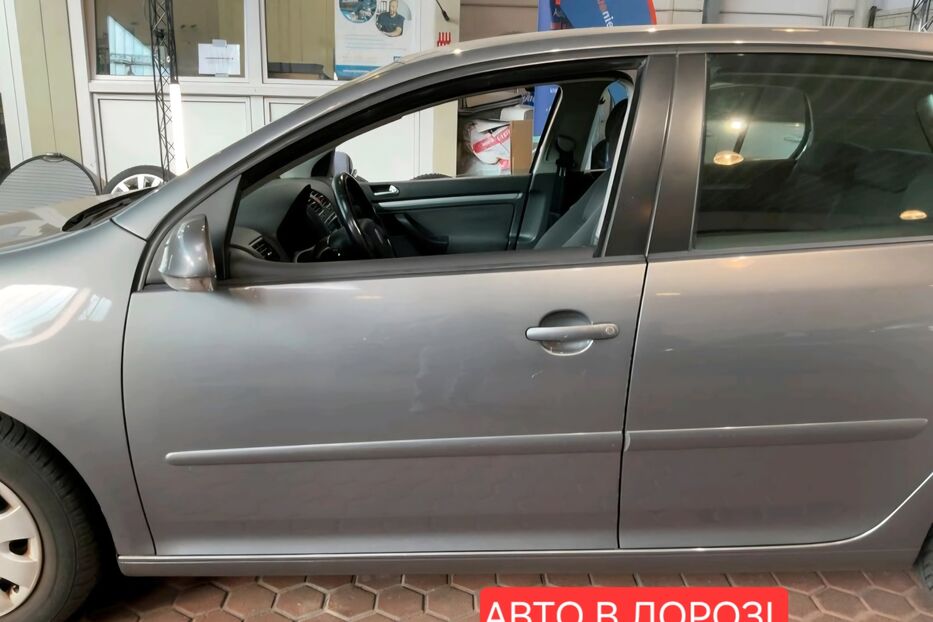 Продам Volkswagen Golf V 1.6 MPI UNITED  2006 року у Львові