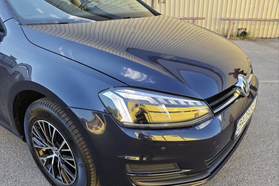 Продам Volkswagen Golf VII 1,8 TSI (USA) турбований 2016 року у Кропивницькому