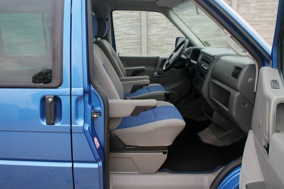 Продам Volkswagen T4 (Transporter) пас. +380679022235 Вайбер Вацап 2003 року у м. с. Лозуватка, Дніпропетровська область