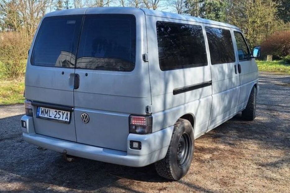 Продам Volkswagen T4 (Transporter) пас. +380967831969 Viber WhatsApp  2002 року у Рівному