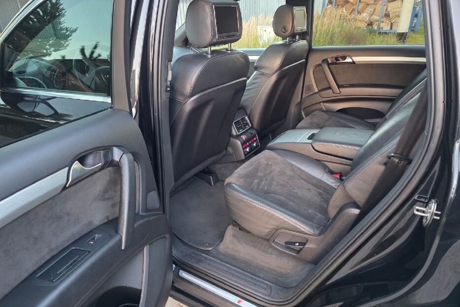 Продам Audi Q7 2007 року у Дніпрі