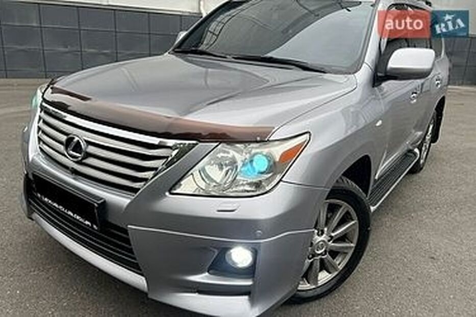 Продам Lexus LX 570 2011 року у Одесі