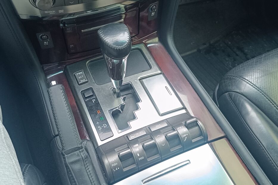 Продам Lexus LX 570 2011 року у Одесі