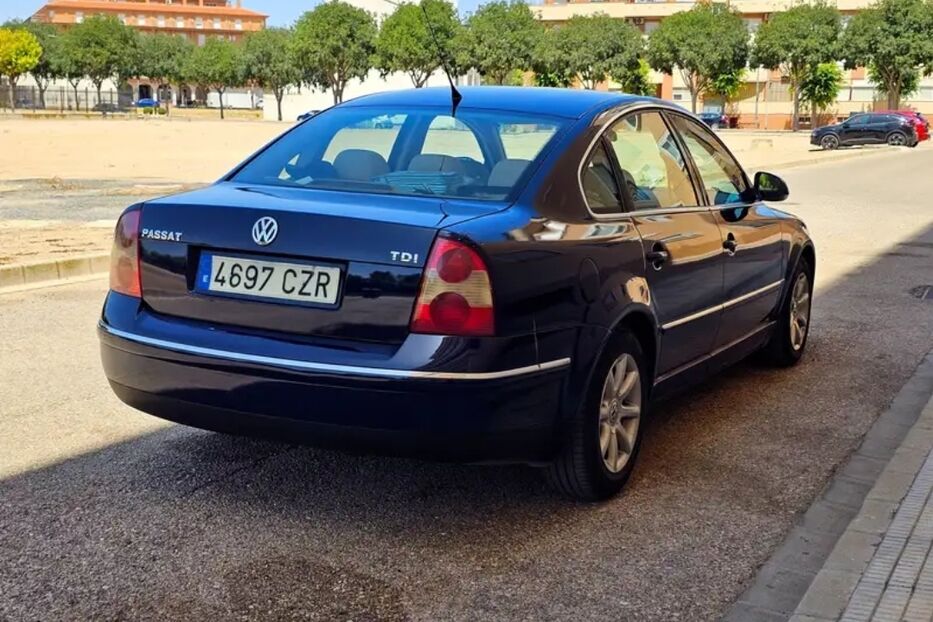 Продам Volkswagen Passat B5 380970100767 viber WhatsApp 2003 року у м. Кривий Ріг, Дніпропетровська область