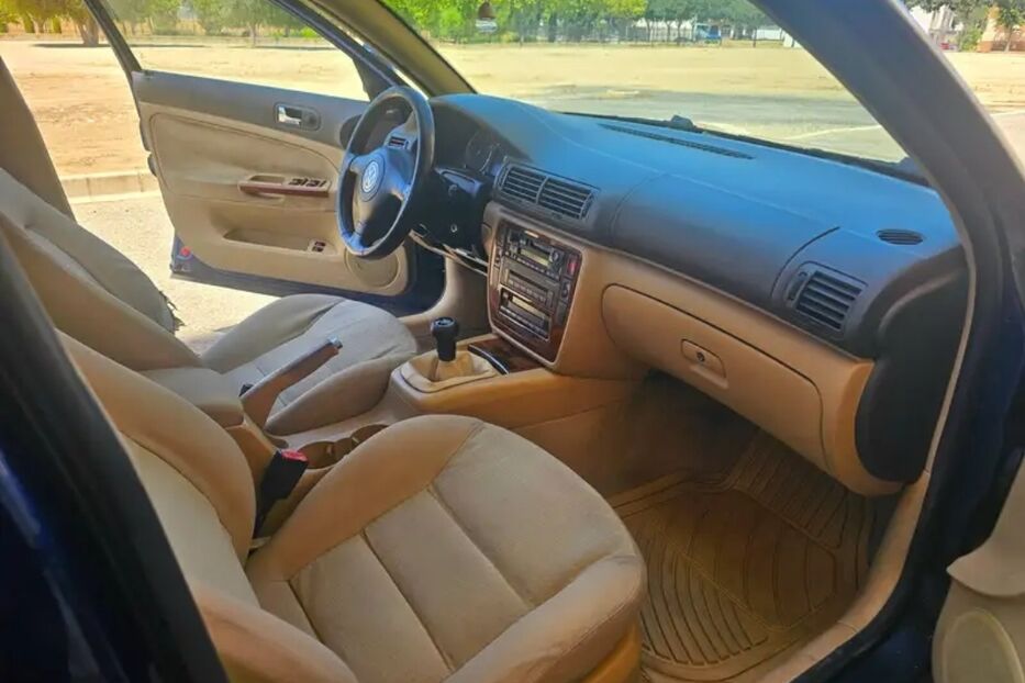 Продам Volkswagen Passat B5 380970100767 viber WhatsApp 2003 року у м. Кривий Ріг, Дніпропетровська область