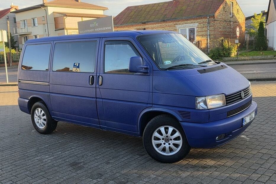 Продам Volkswagen T4 (Transporter) пас. 2002 року у Дніпрі