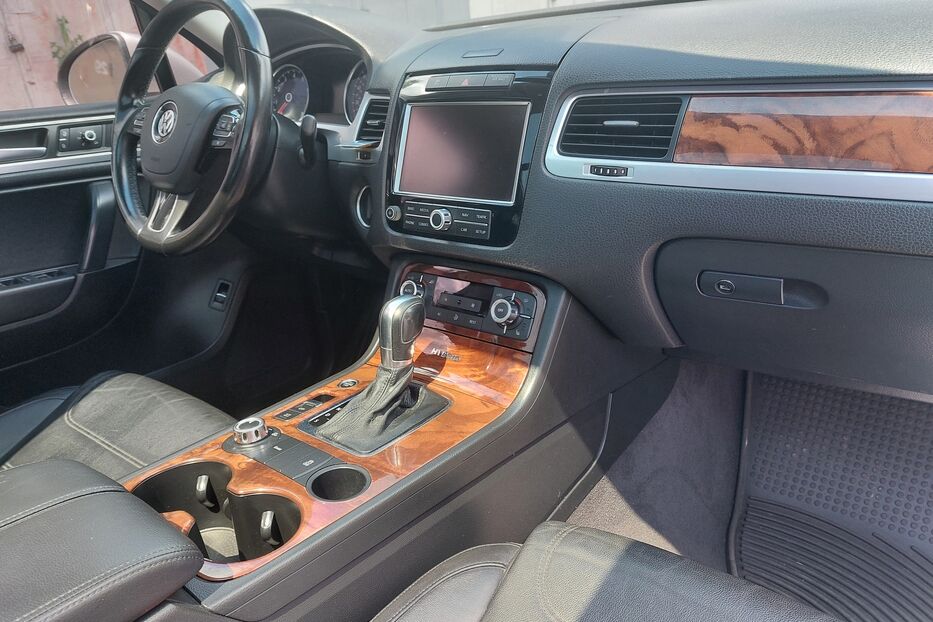 Продам Volkswagen Touareg Гібрид 2011 року у м. Корсунь-Шевченківський, Черкаська область