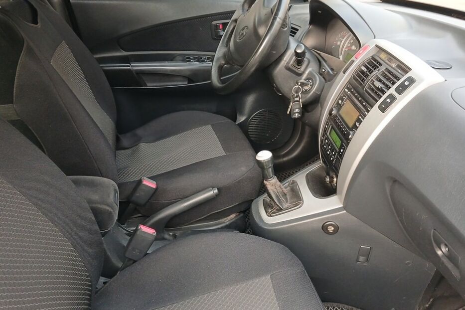 Продам Hyundai Tucson легковий універсал-В 2008 року у Миколаєві