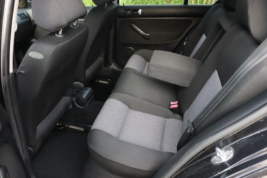 Продам Volkswagen Golf IV 2002 року у м. Покровськ, Донецька область