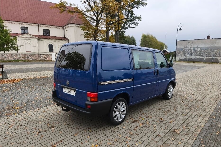 Продам Volkswagen T4 (Transporter) пас. 2003 року у Харкові