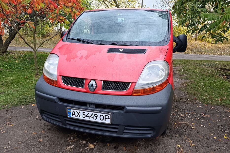 Продам Renault Trafic пас. 2004 року у м. Балаклія, Харківська область
