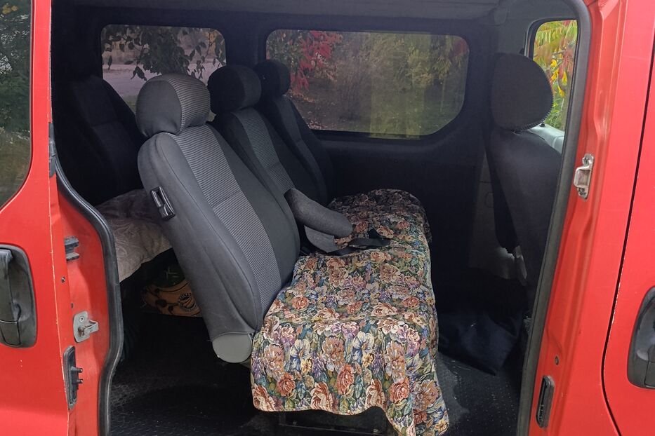 Продам Renault Trafic пас. 2004 року у м. Балаклія, Харківська область