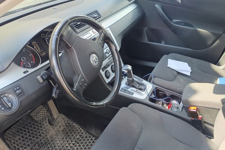 Продам Volkswagen Passat B6 2009 року у м. Золочів, Львівська область