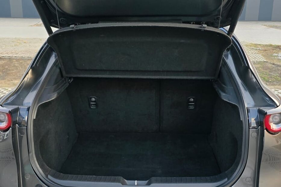 Продам Mazda CX-30 2020 року у Хмельницькому