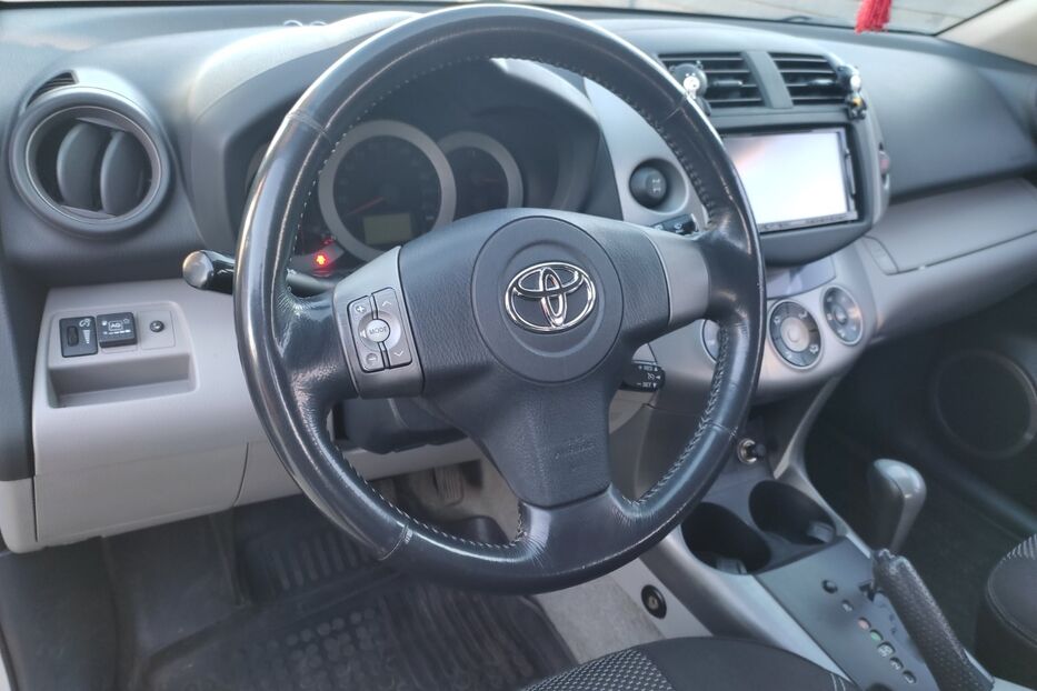 Продам Toyota Rav 4 2006 року у Одесі