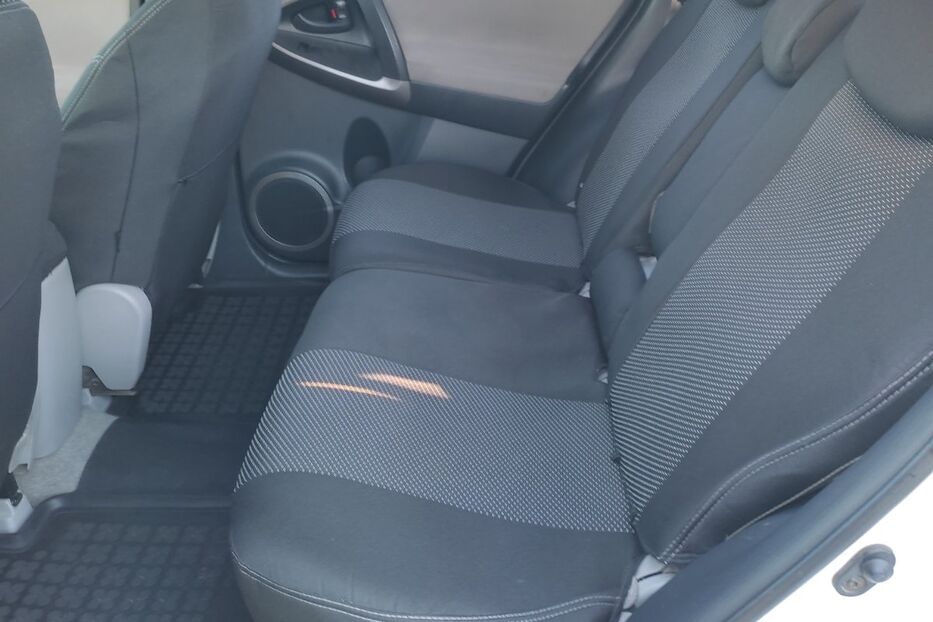 Продам Toyota Rav 4 2006 року у Одесі