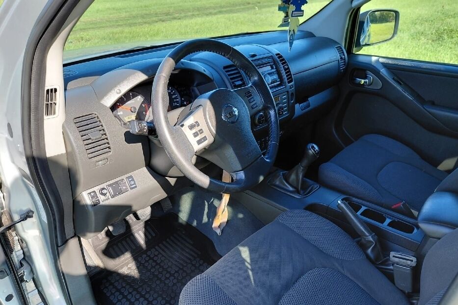 Продам Nissan Navara ☎️380679009850☎️ 2006 року у Дніпрі